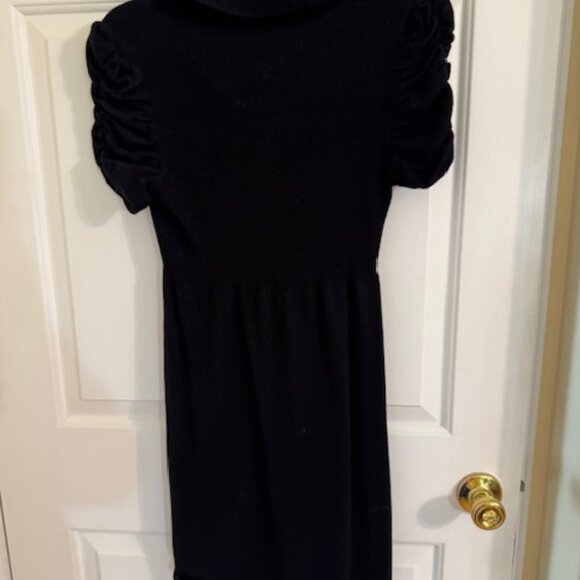 "Takeout" Chic Black Cowl Neck Mini Sweater Dress w Ruched Puff Sleeves Jr Large - Picture 4 of 6
